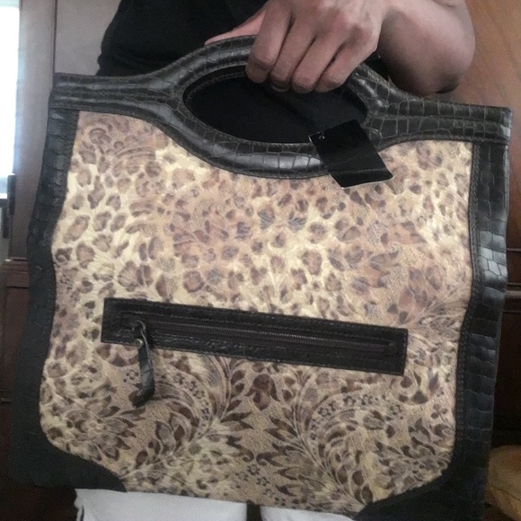 Donald Pliner Purse additional photos - Picture 3 of 10